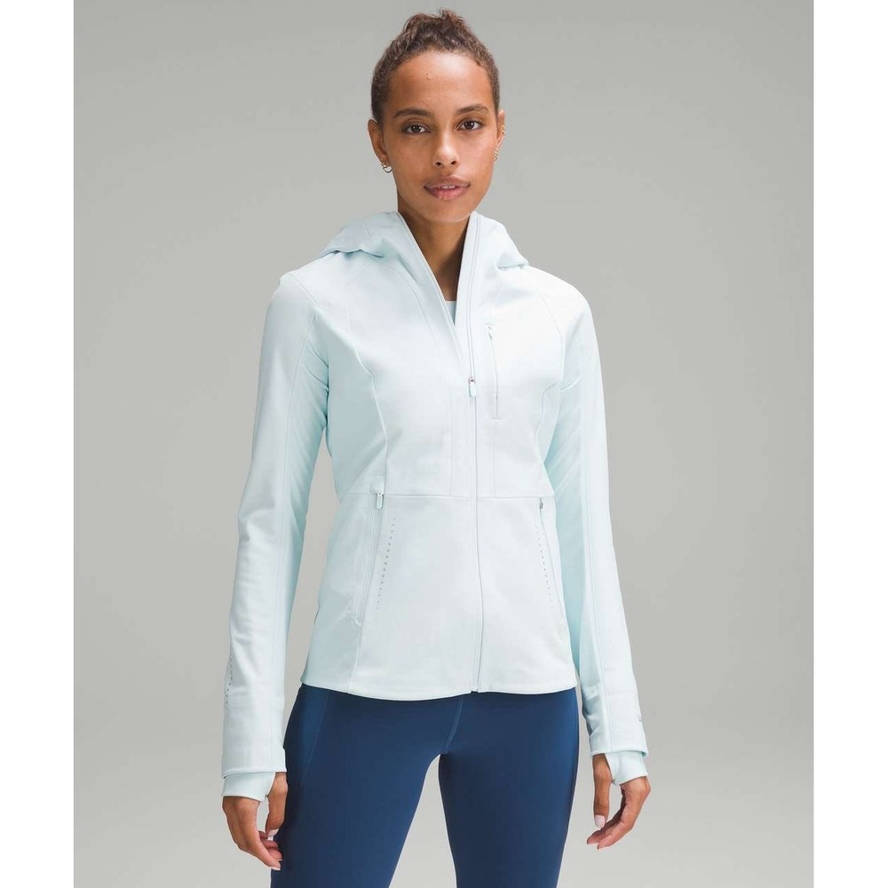 Lululemon Cross Chill Jacket Women 6 Sheer Blue EUC Waterproof Hooded Running